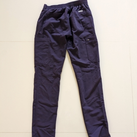 Figs purple shadow Yola XXS - Picture 3 of 4